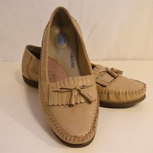 Dr. Scholl's Leather Kiltie Tassel Loafers